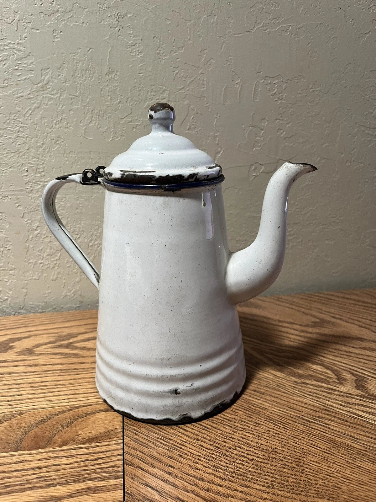 Antique white enamel 9" (with lid) tea pot