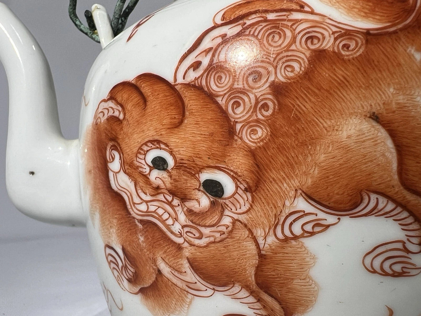 Antique 19th Century Chinese Enamel Foo Dog Famille Rose Teapot Qing Dynasty