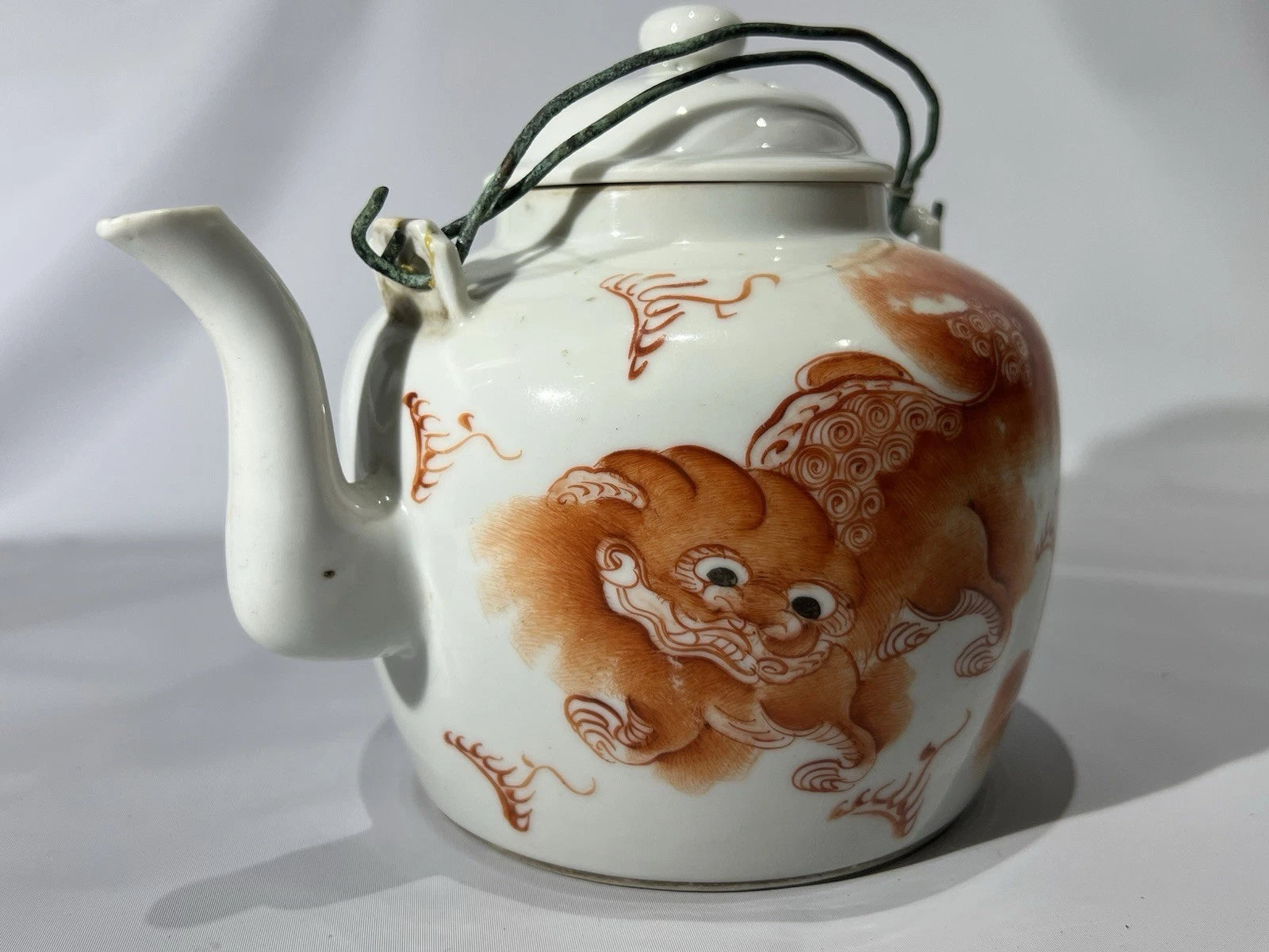 Antique 19th Century Chinese Enamel Foo Dog Famille Rose Teapot Qing Dynasty