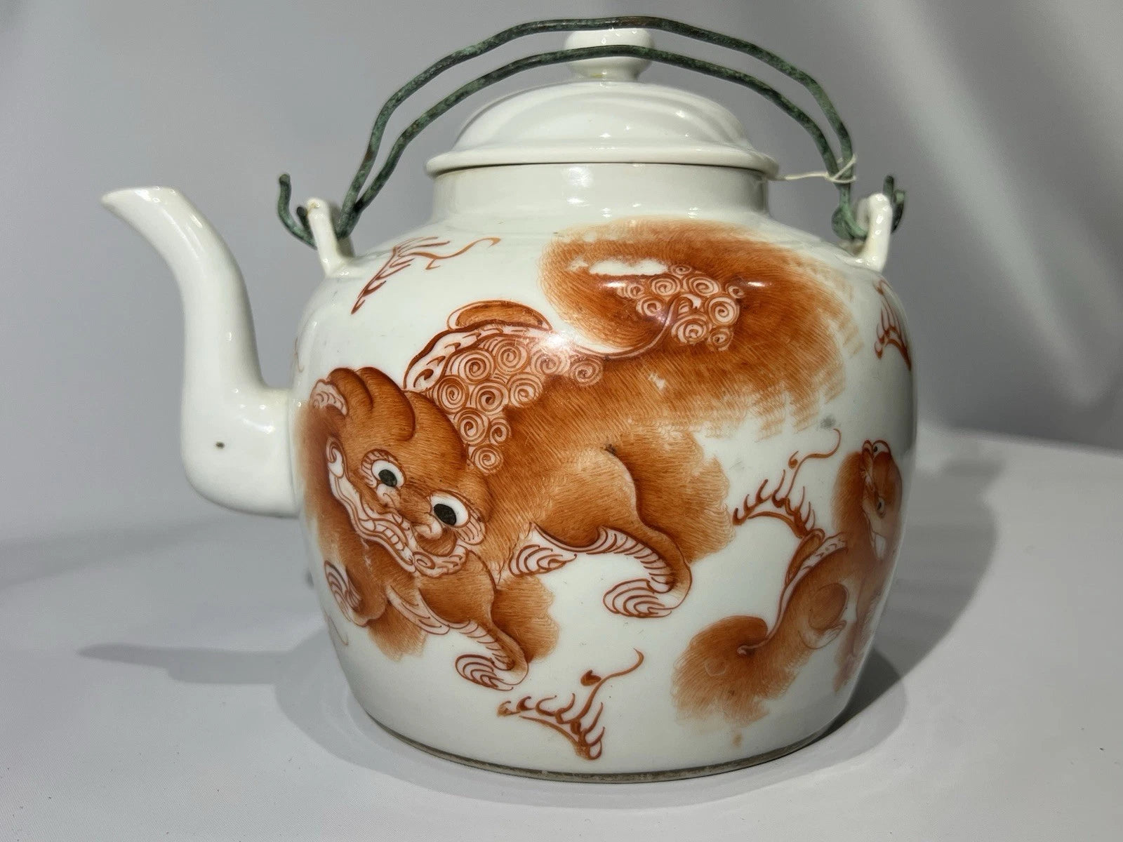Antique 19th Century Chinese Enamel Foo Dog Famille Rose Teapot Qing Dynasty