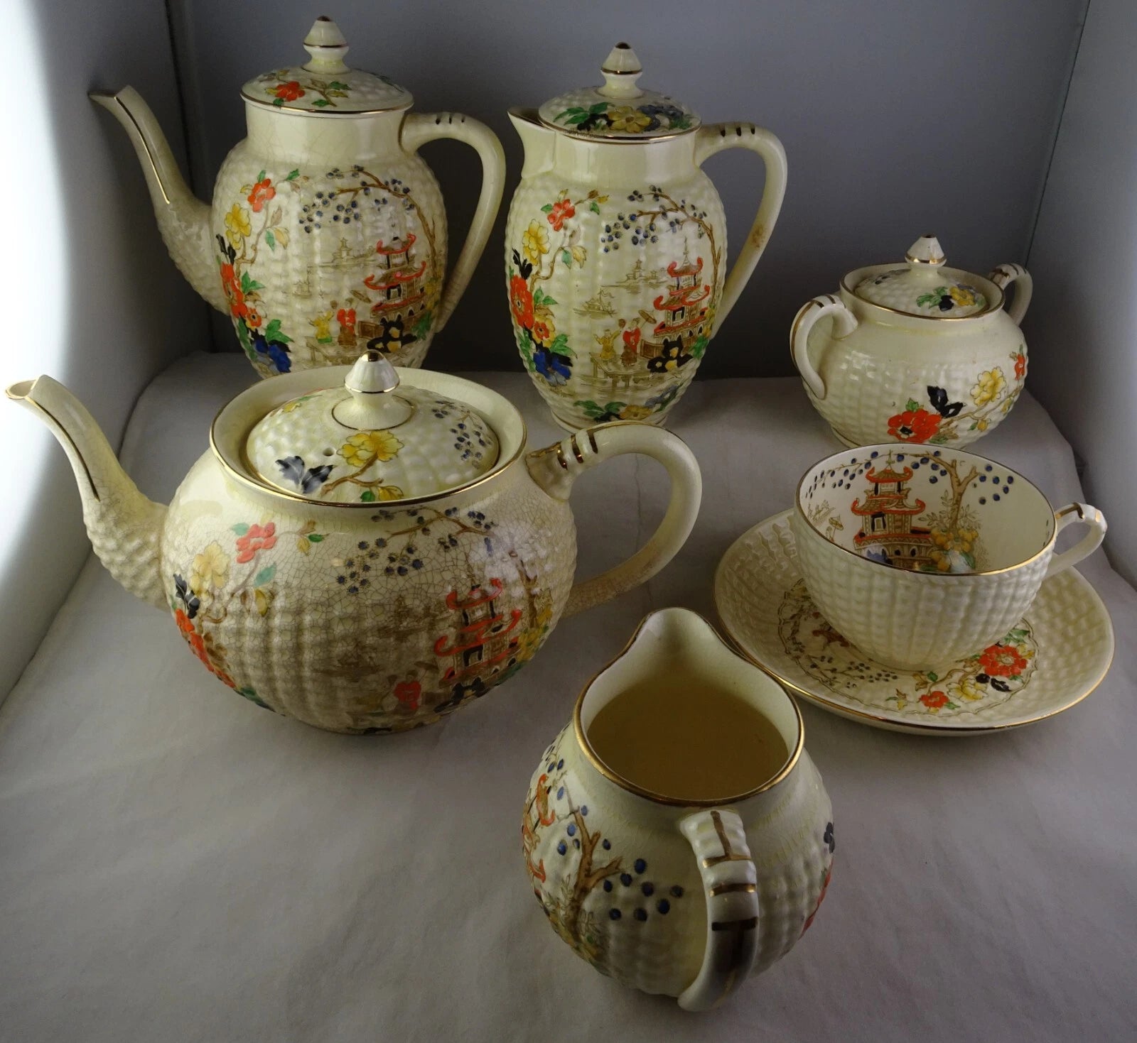 Adderley Temple Group - Pitchers Teapot Creamer Sugar ++ Asian Scene Enamelled | eBay