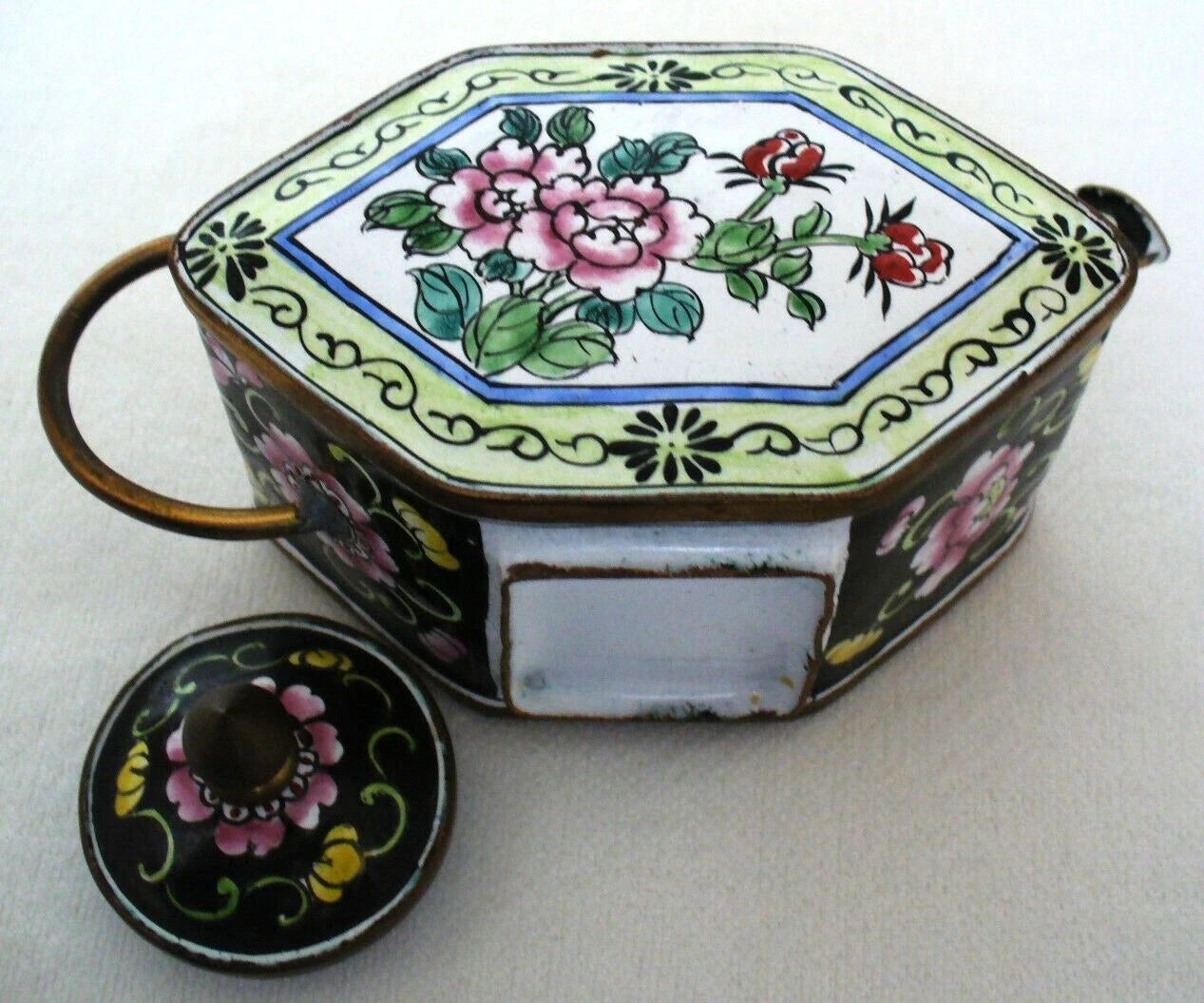 ASIAN~Mini~ENAMEL PAINTED~Floral~HEXAGON~Lidd~Tea Pot~COLLECTIBLE~4.5"x1.75"x3"