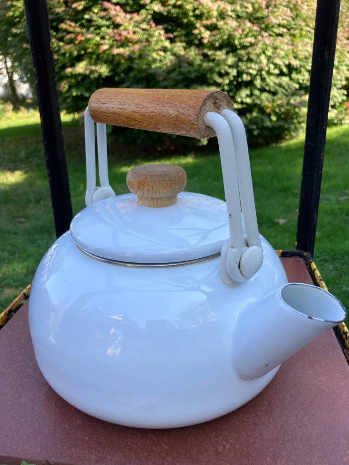 Enamel White MidCentury Tea Pot Kettle Wooden Handle & Knob Vintage | eBay