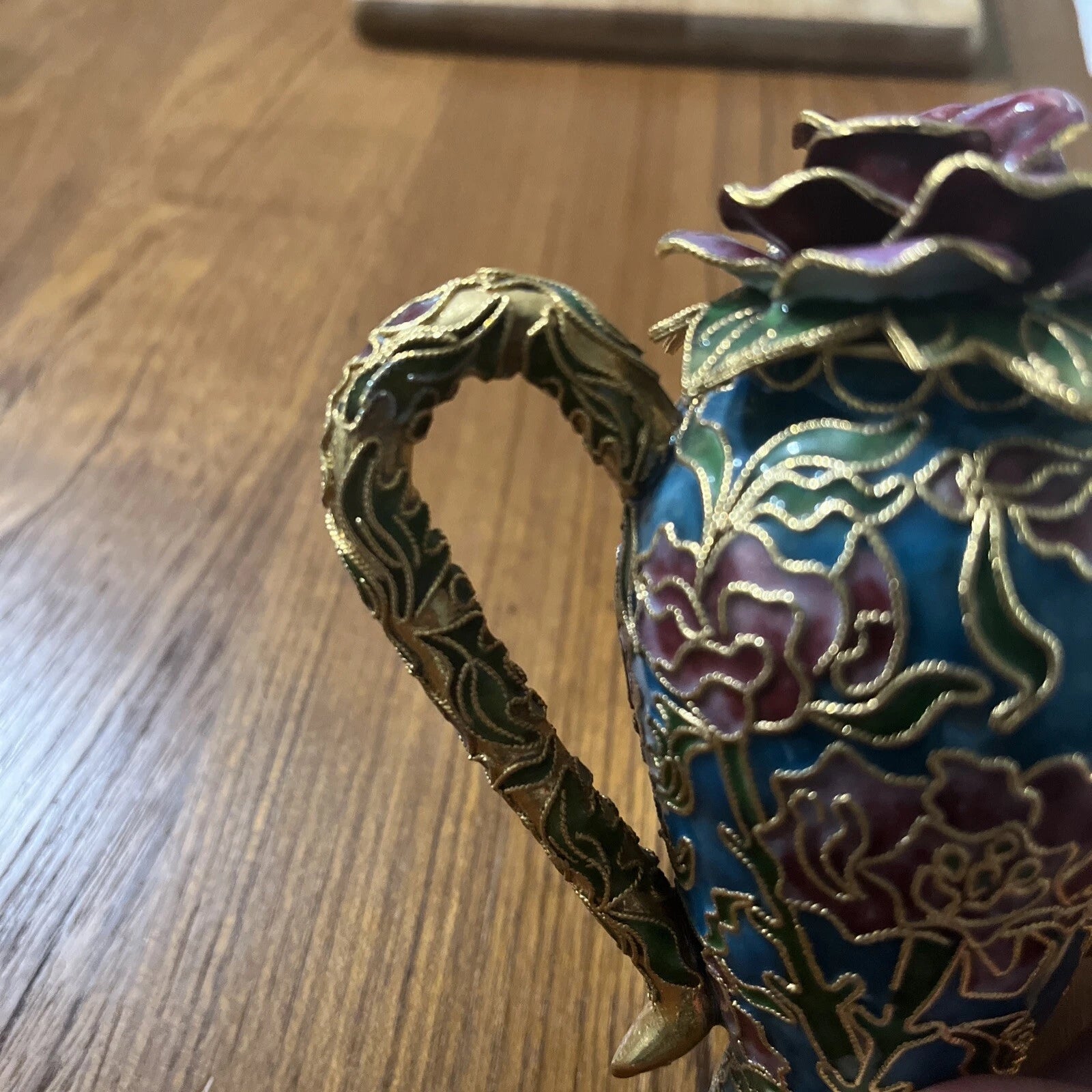 Miniature Floral Enamel Cloisonne Teapot Red Green Gold Rose Design Lid