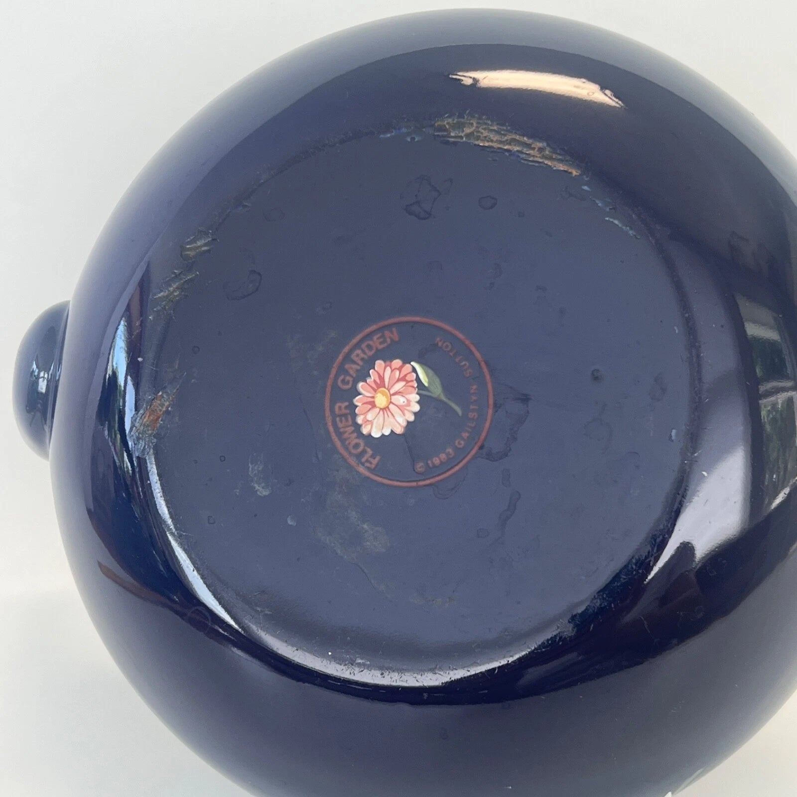 1983 GAILSTYN SUTTON "Flower Garden" Vintage Enamel Ware Cobalt Teapot Kettle