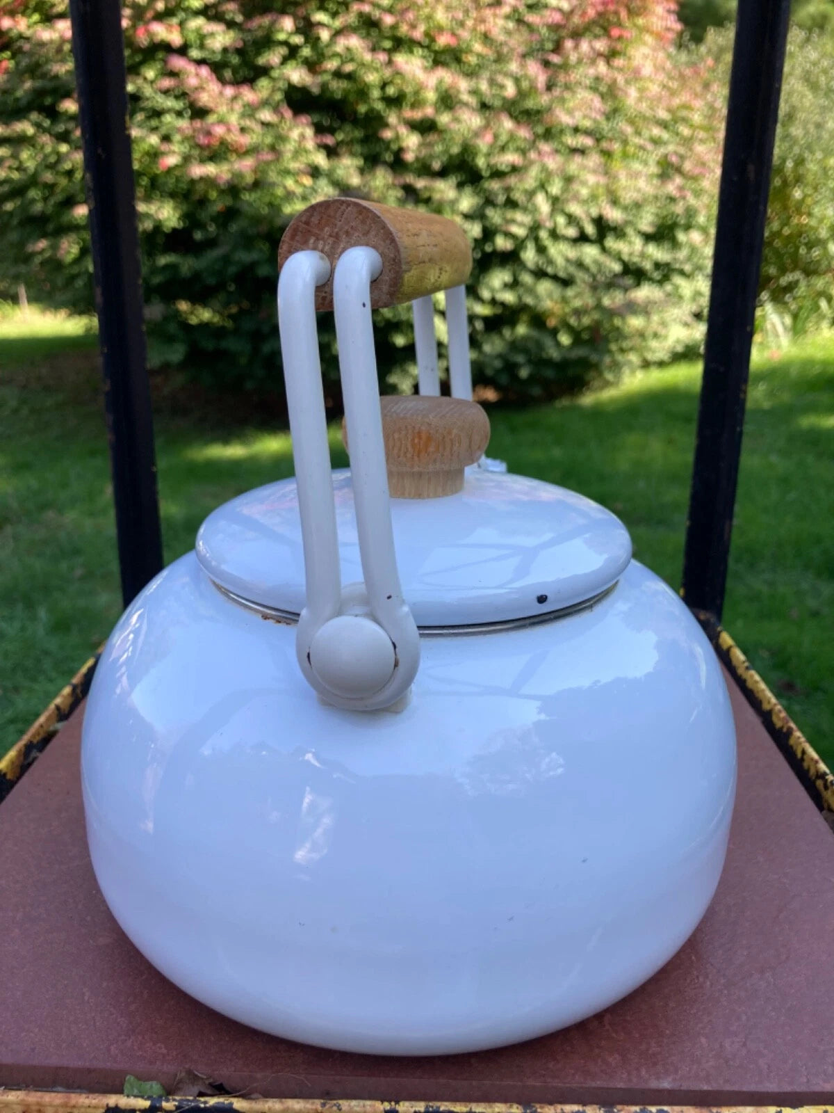 Enamel White MidCentury Tea Pot Kettle Wooden Handle & Knob Vintage | eBay