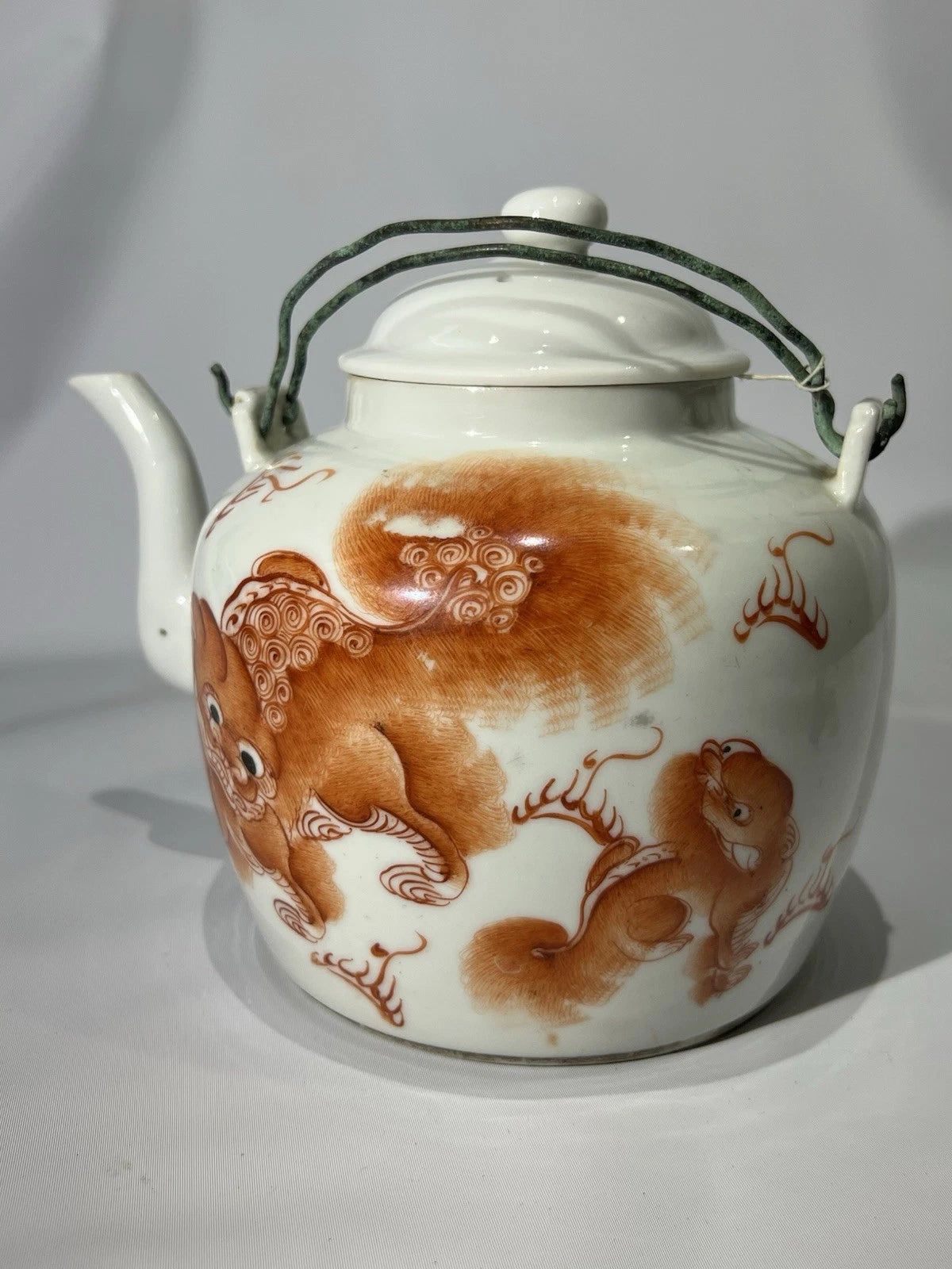Antique 19th Century Chinese Enamel Foo Dog Famille Rose Teapot Qing Dynasty