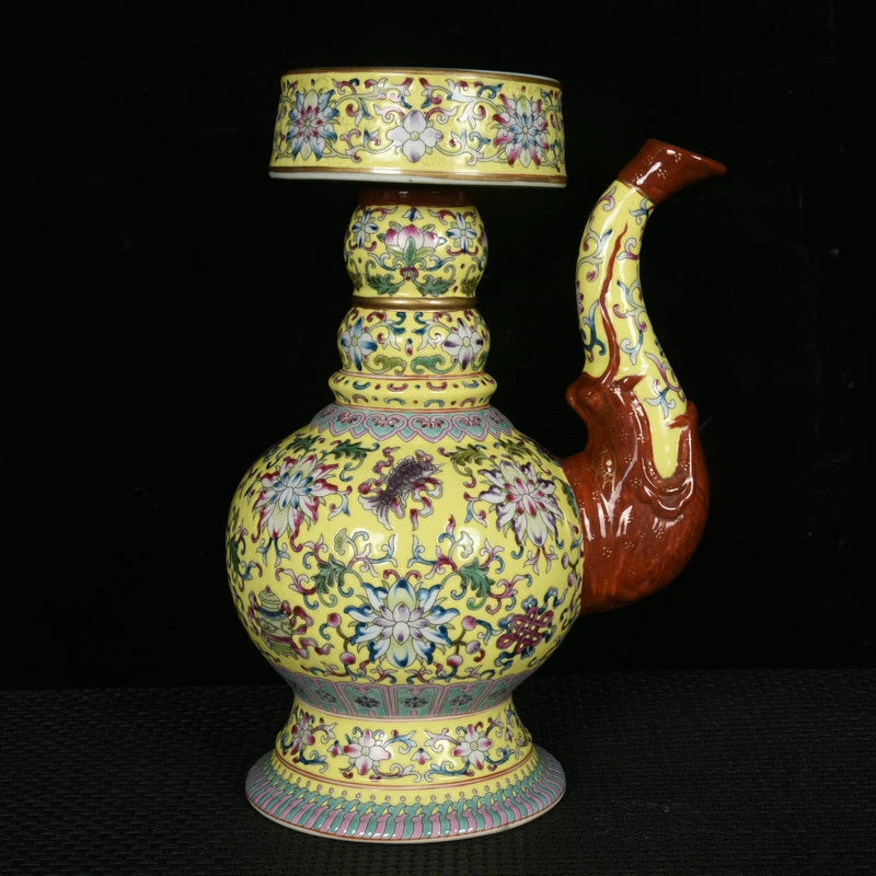 9.1" Old dynasty Porcelain qianlong mark colour enamels Eight treasures Teapot