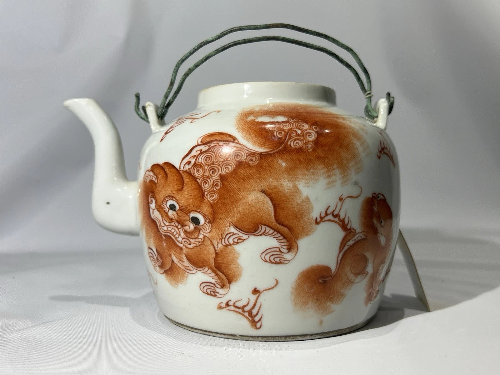 Antique 19th Century Chinese Enamel Foo Dog Famille Rose Teapot Qing Dynasty