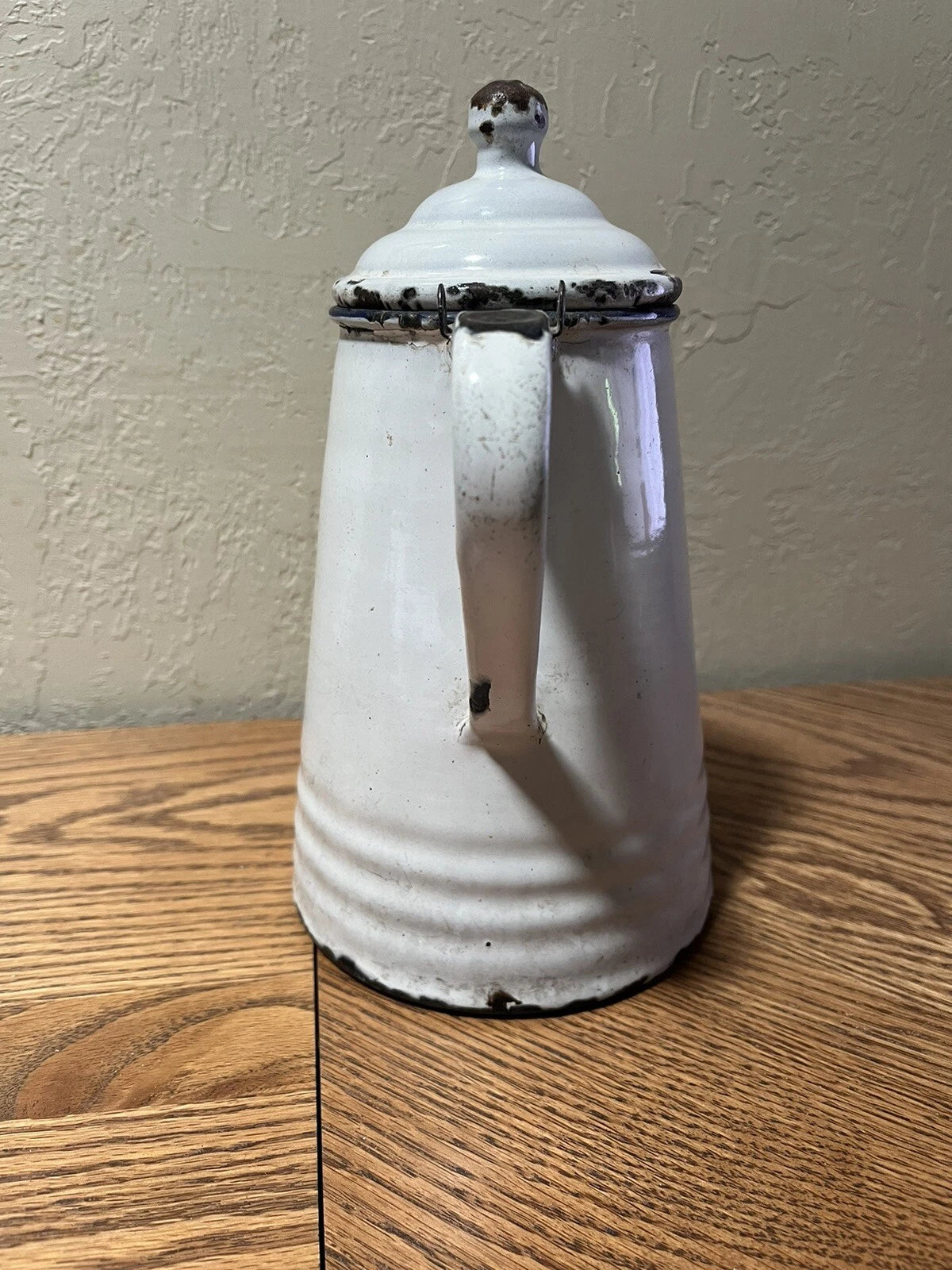 Antique white enamel 9" (with lid) tea pot