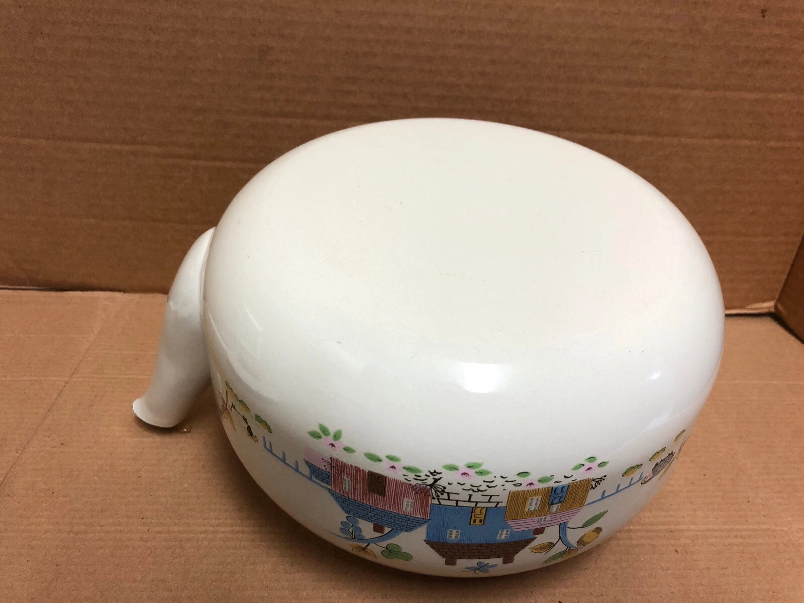 ENAMEL DECORATIVE TEAPOT WITH WOODEN HANDLE & KNOB