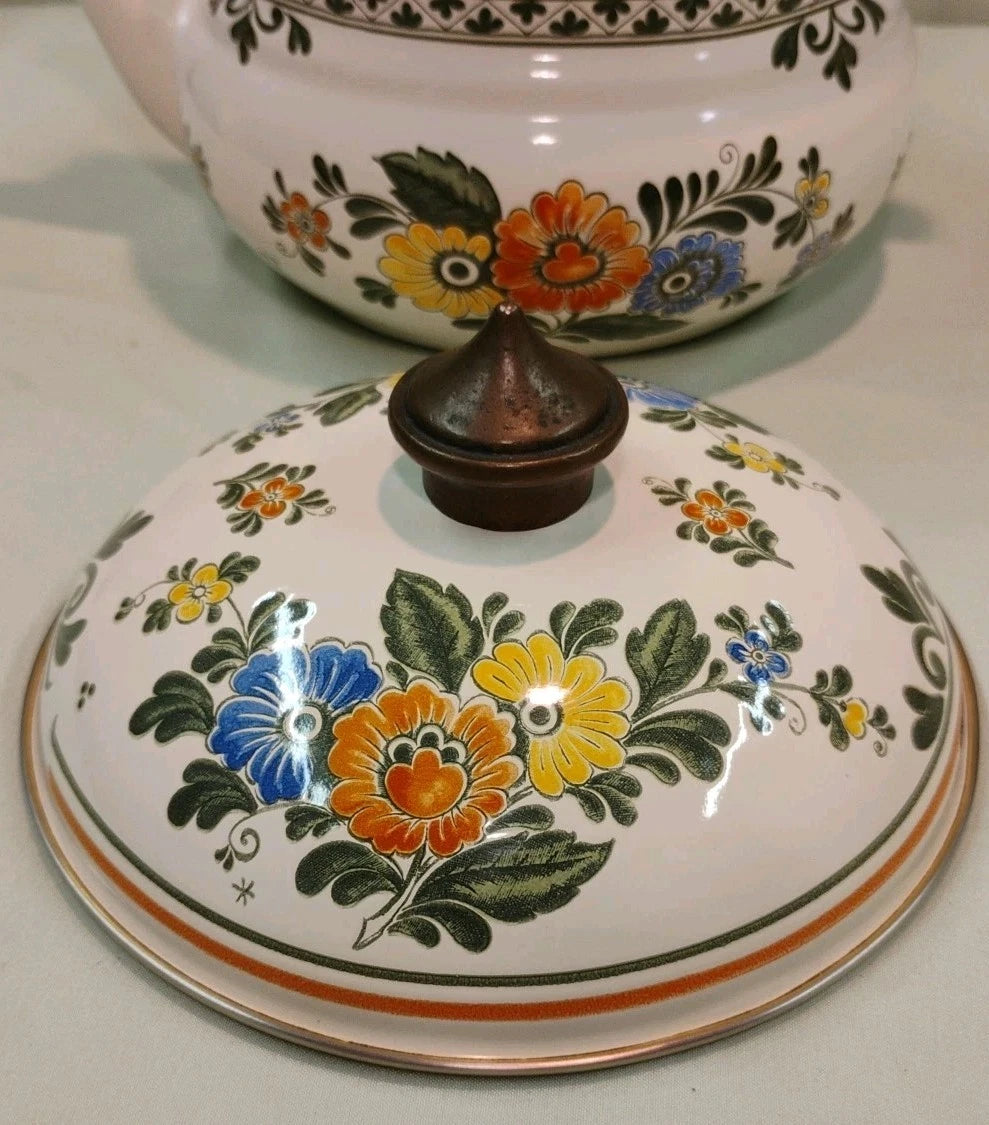 ASTA White Floral Enamelware Old Amsterdam 8.5” Dutch Oven & Teapot PRISTINE!!!