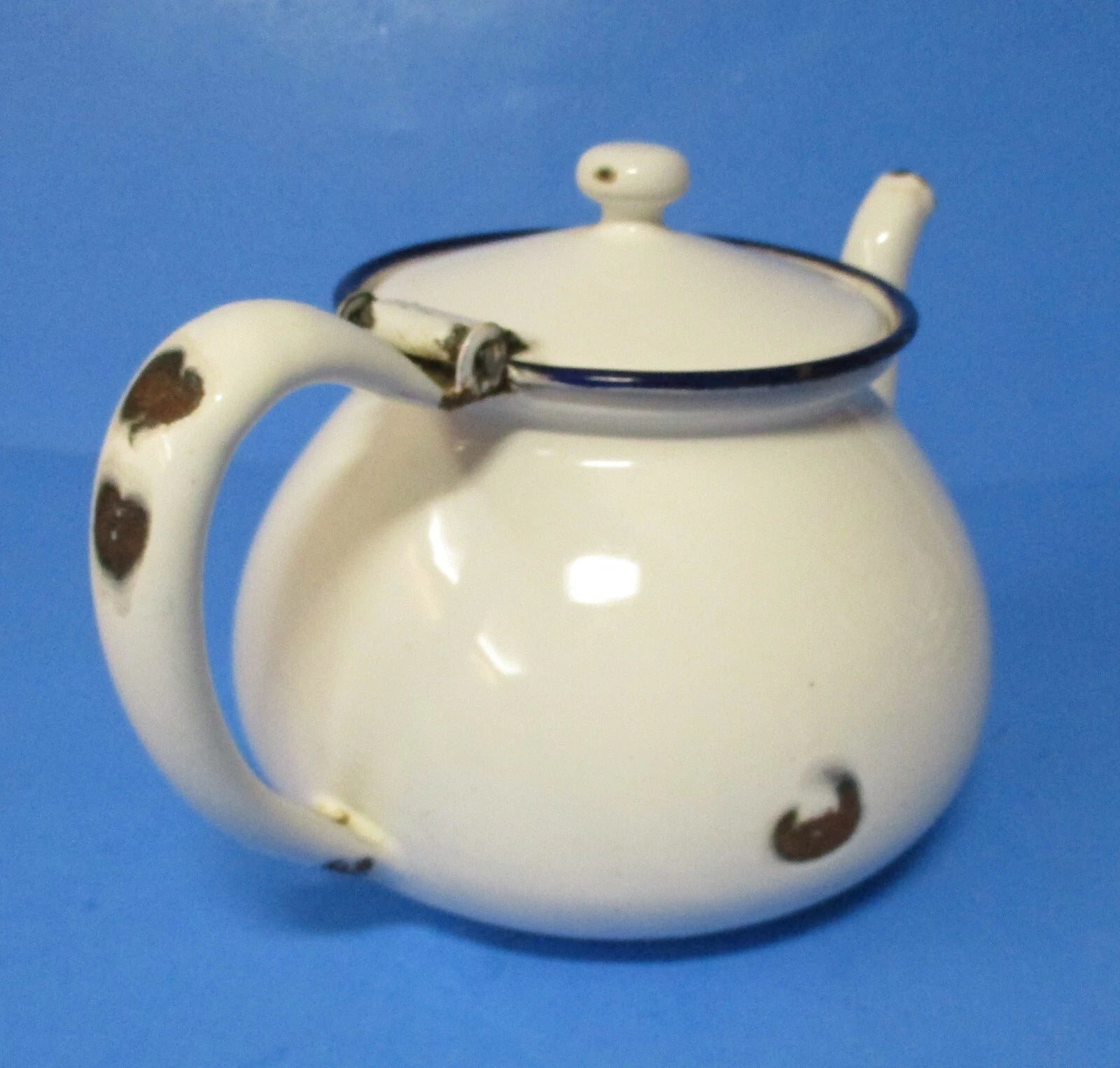 graniteware enamel ware Boston style teapot white w/ dark blue USED vintage rj