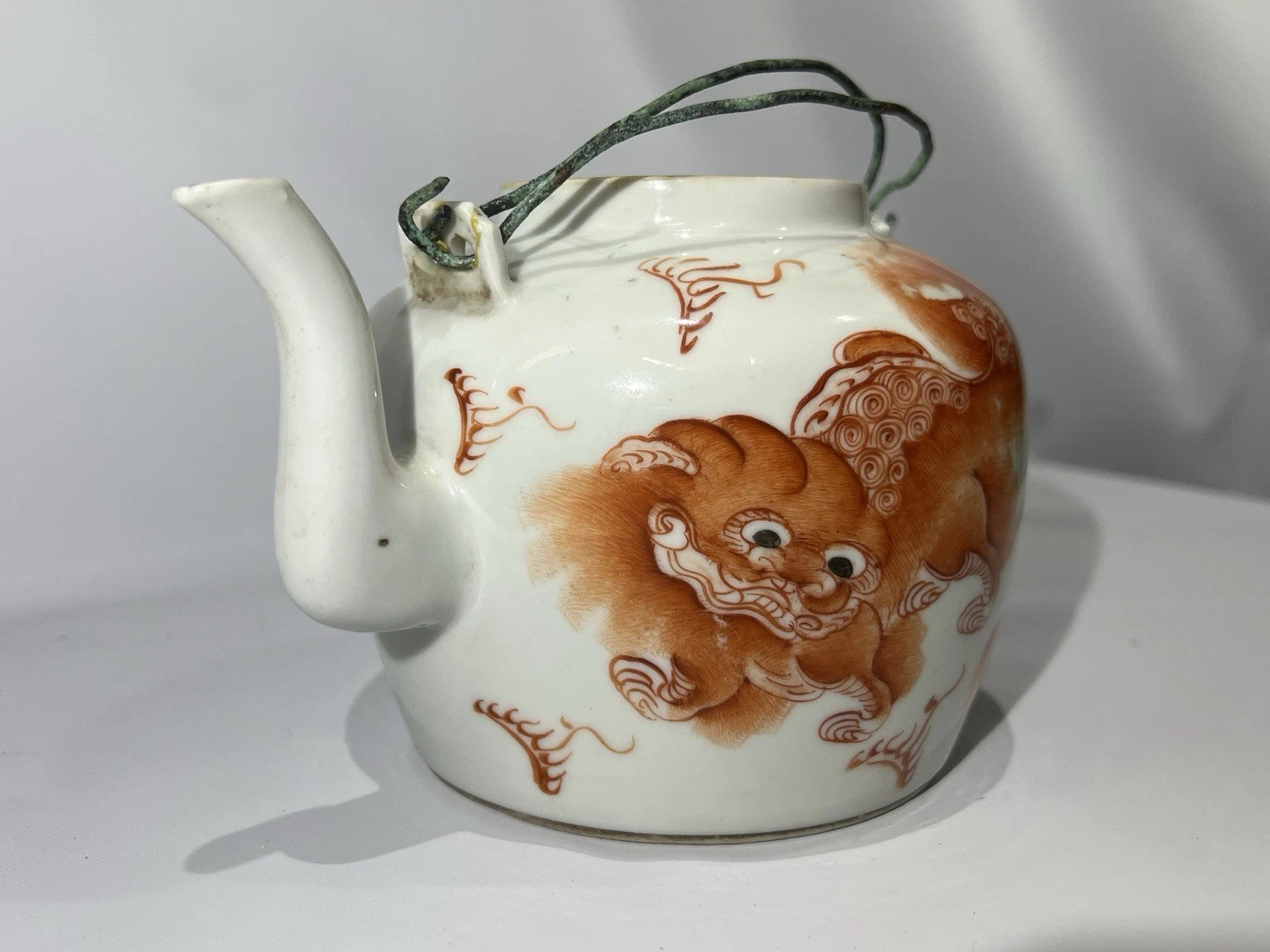 Antique 19th Century Chinese Enamel Foo Dog Famille Rose Teapot Qing Dynasty