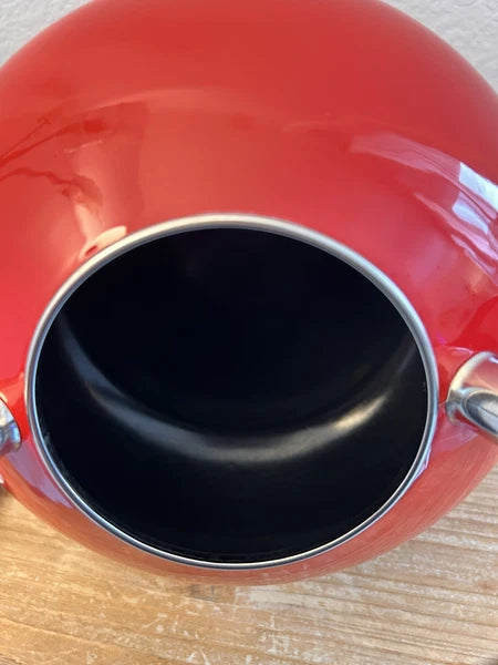 Cuisinart Porcelain Enamel on Steel Teakettle Aura 2 Quart Enamel- Red