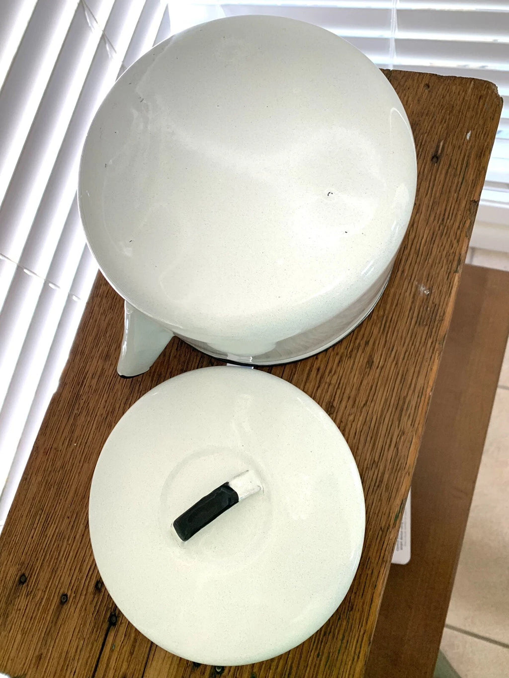 Vintage Coffee/Teapot Enamel Graniteware Wooden Handle Primitive Farmhouse | eBay