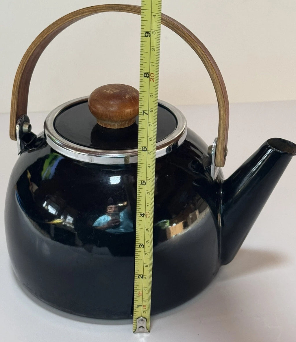 Vintage Black Enamel Teapot Tea Kettle with Lid Wood Handle & Knob MCM | eBay