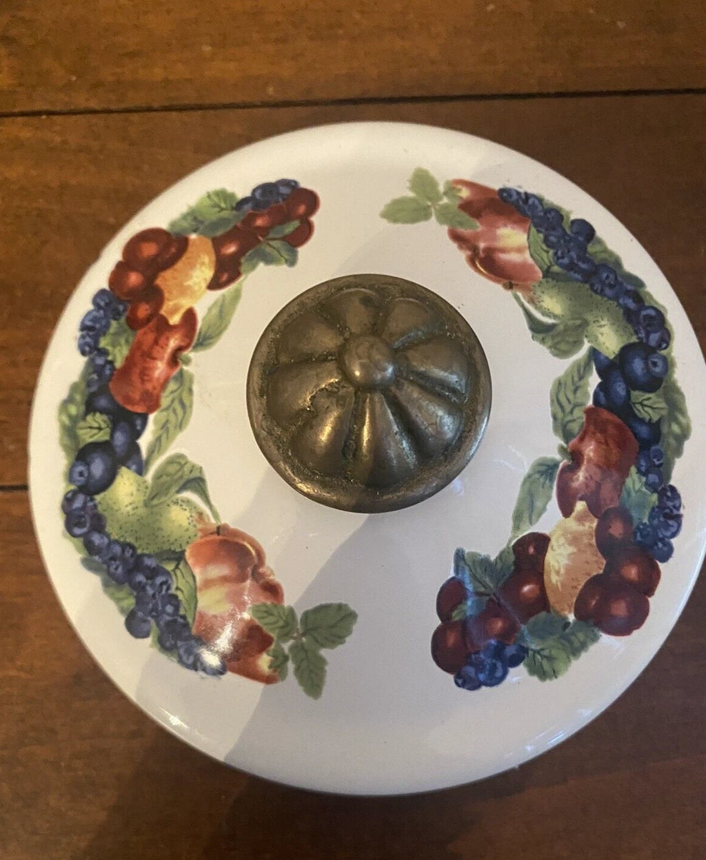 VINTAGE Teapot Kettle REGENCY ENAMEL WARE Stovetop Kitchen FRUIT