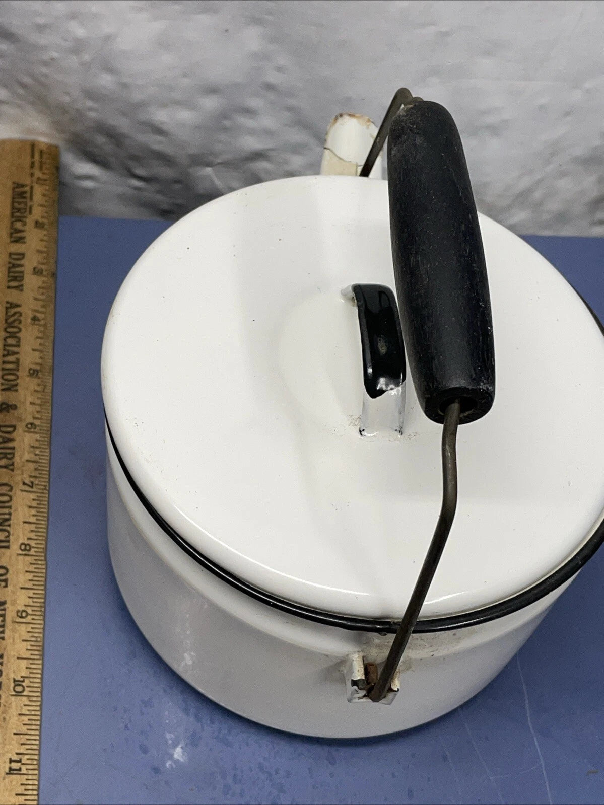 Vintage Enamel Wood Handle Tea Pot/Tea Kettle in White with Black | eBay
