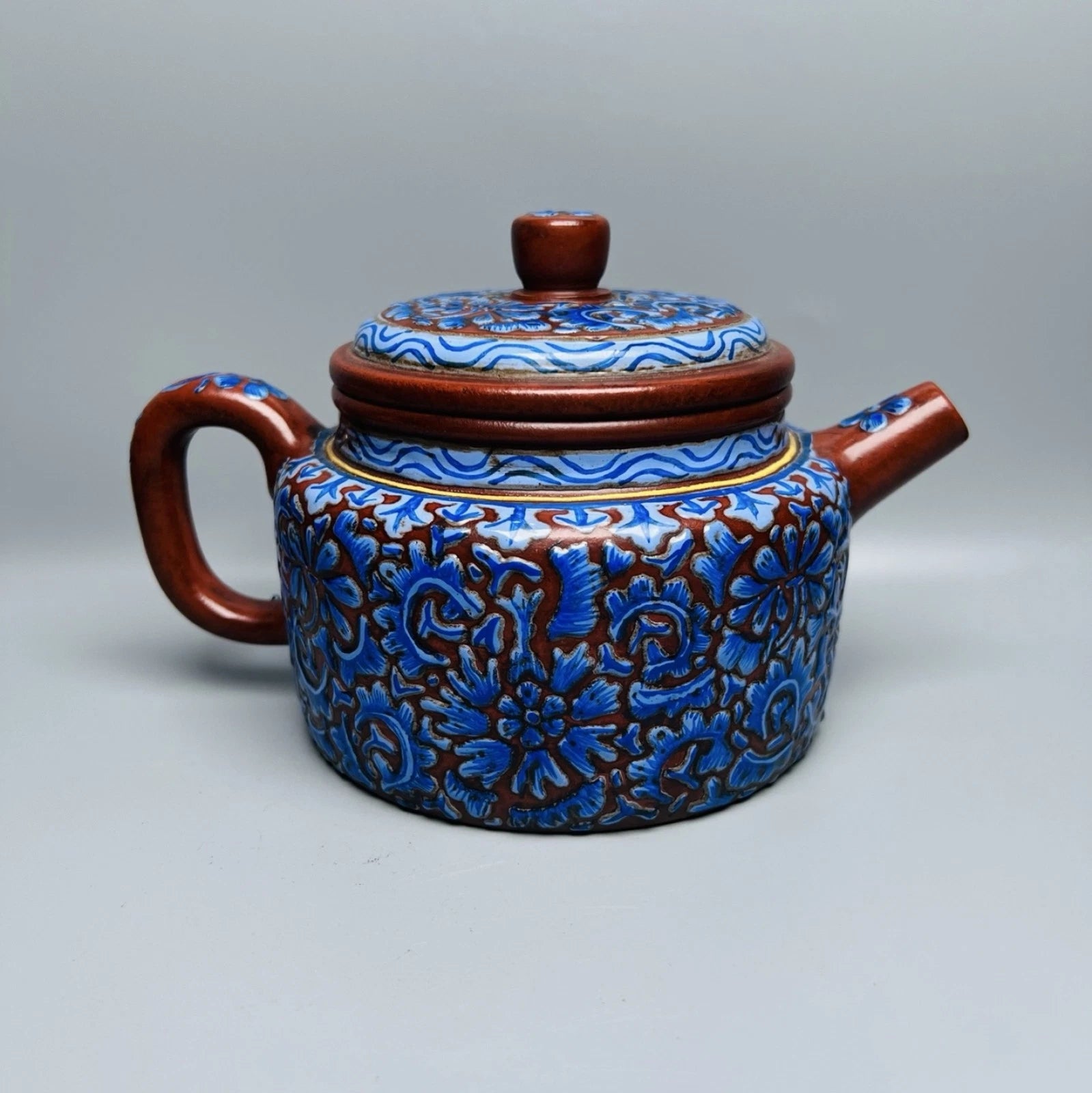 Yixing Zisha Teapot Fashion Decorative Purple Tea Strainer Enameled Enamel