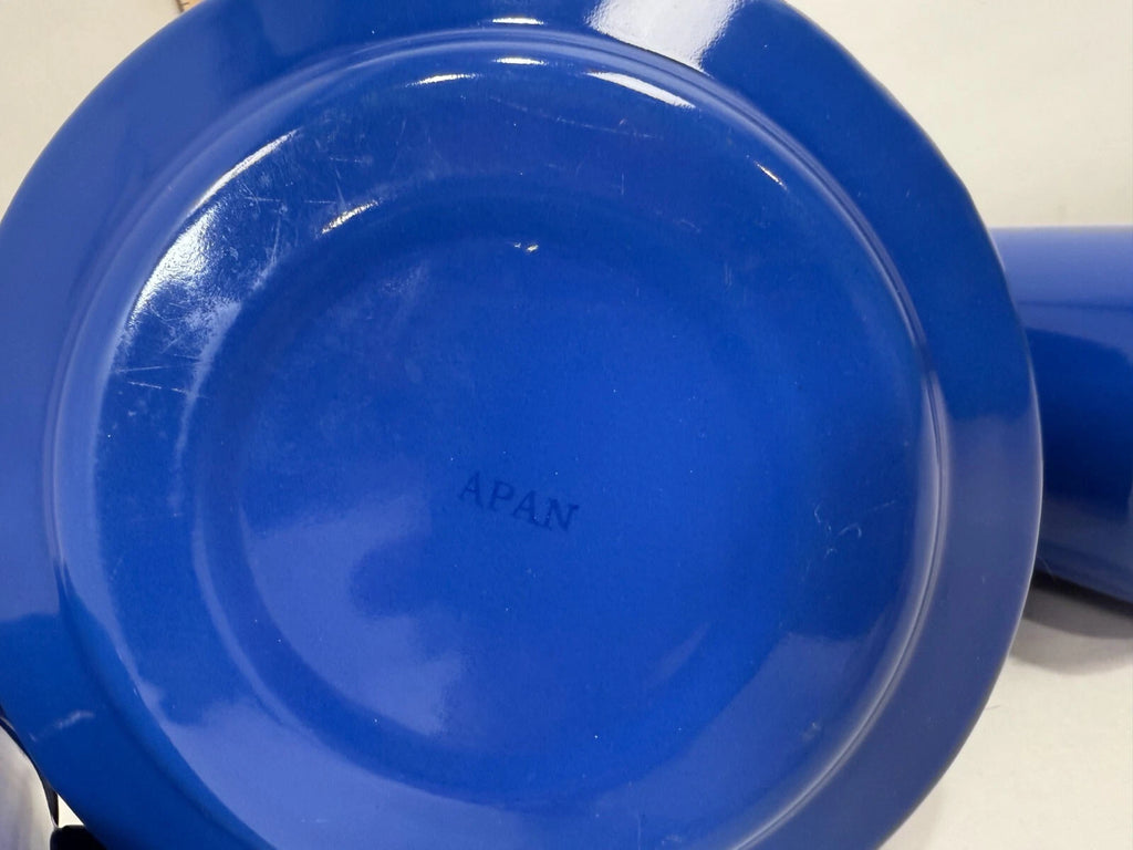 Vintage MCM Japan Blue Enamel Tea Kettle Pot w/Lid & 2 Mugs