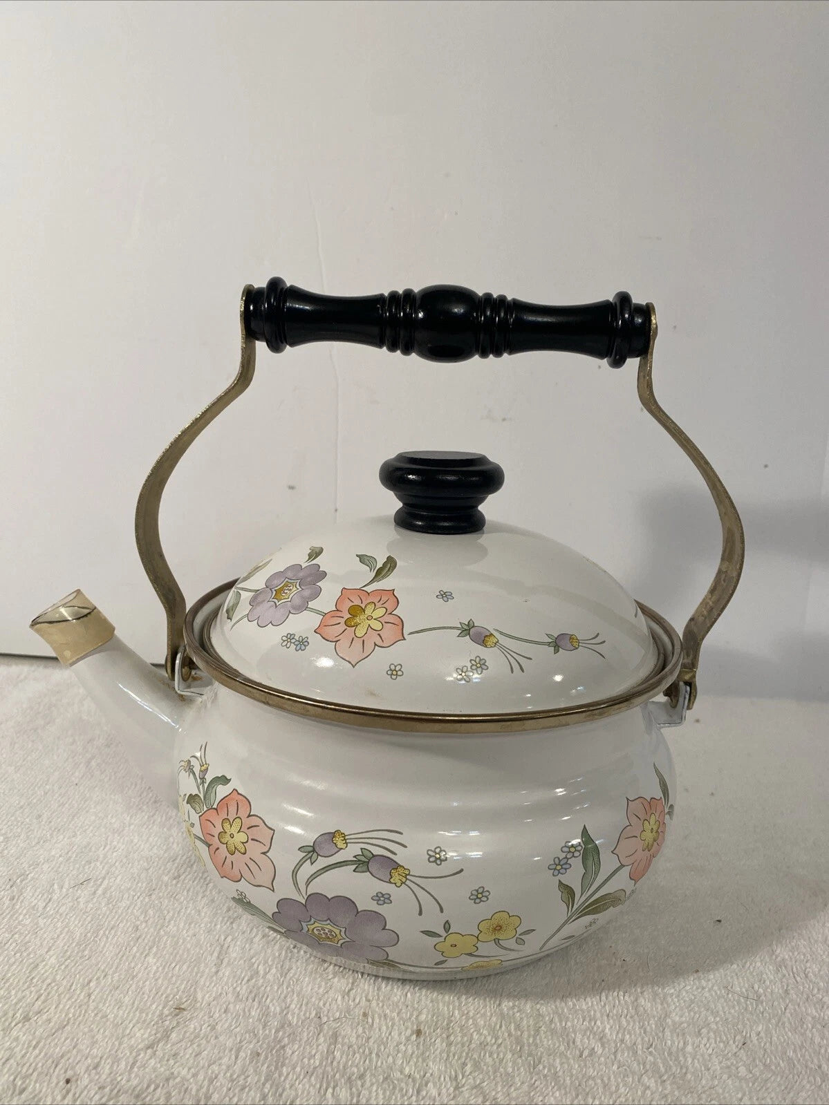 Vtg Temptation Gailstyn-Sutton Tea Pot Kettle, White Enamel With Flowers, 1984