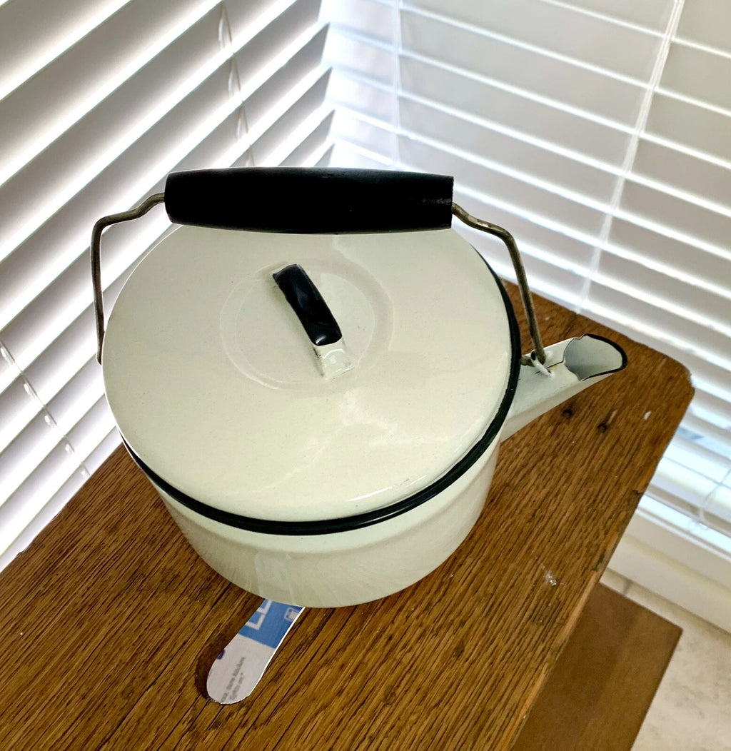 Vintage Coffee/Teapot Enamel Graniteware Wooden Handle Primitive Farmhouse | eBay