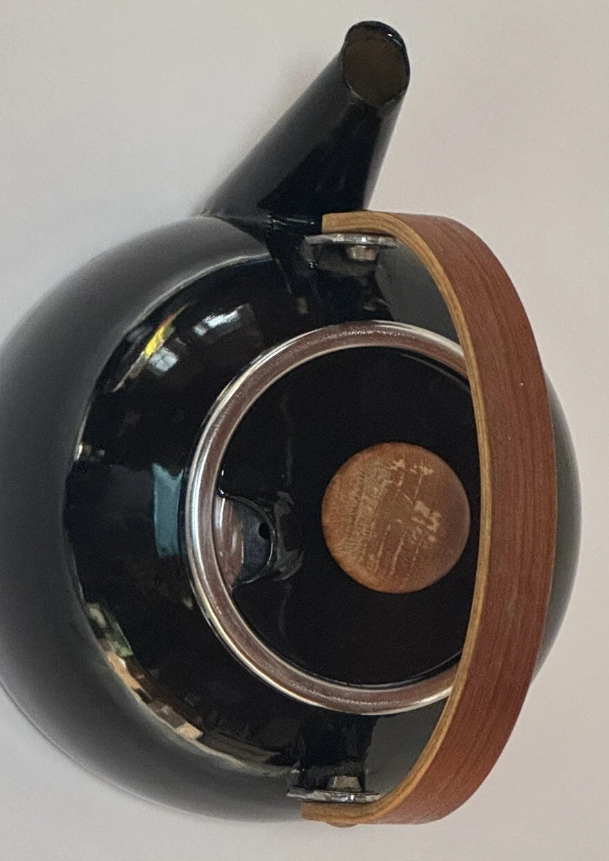 Vintage Black Enamel Teapot Tea Kettle with Lid Wood Handle & Knob MCM | eBay