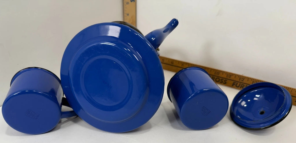 Vintage MCM Japan Blue Enamel Tea Kettle Pot w/Lid & 2 Mugs