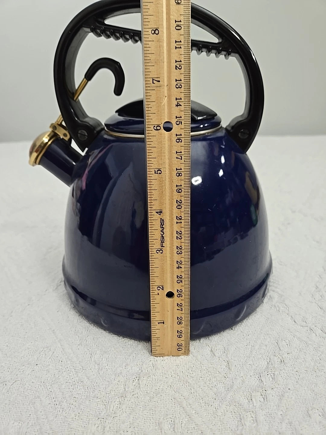 Vintage Dark Blue Enamelware Tea Pot Whistle Spout Brewing Classic
