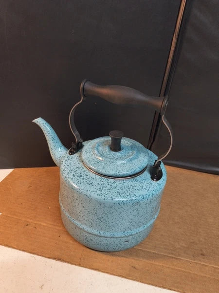 Paula Deen Signature Blue Speckle Enamel 10 Cup Stove Top 2 Qt Tea Kettle Teapot