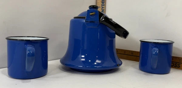 Vintage MCM Japan Blue Enamel Tea Kettle Pot w/Lid & 2 Mugs