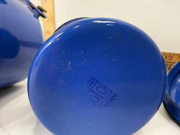 Vintage MCM Japan Blue Enamel Tea Kettle Pot w/Lid & 2 Mugs