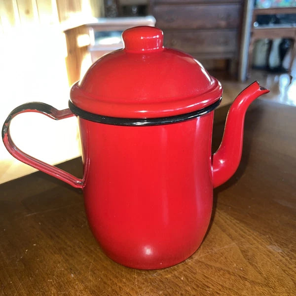 Red Japanese Style Thick Enamel 4 Cup Fine Spout Tea Pot W/ 4 Mini Enamel Cups