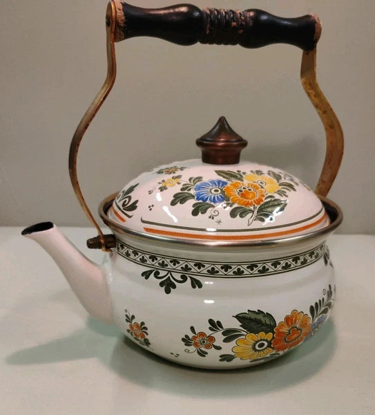 ASTA White Floral Enamelware Old Amsterdam 8.5” Dutch Oven & Teapot PRISTINE!!!