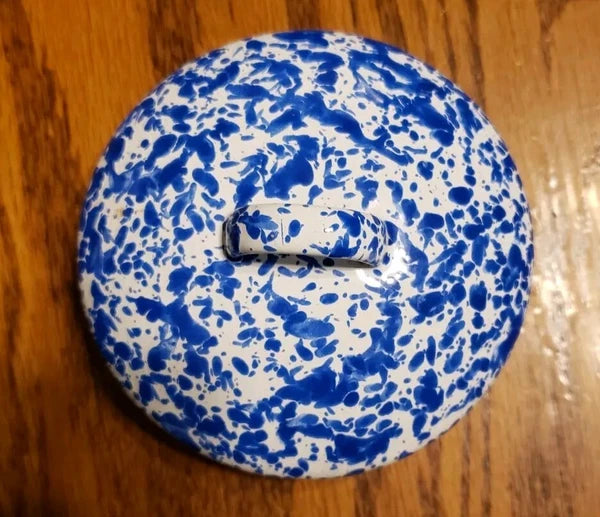 VINTAGE BLUE & WHITE SPECKLED  ENAMELWARE LIDDED COFFEE/TEA POT