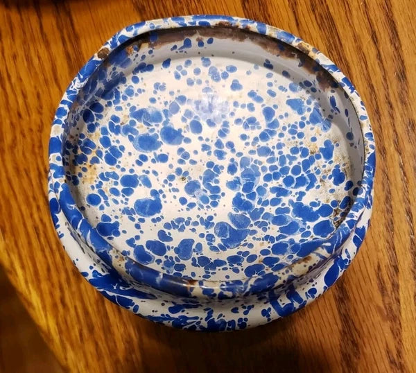 VINTAGE BLUE & WHITE SPECKLED  ENAMELWARE LIDDED COFFEE/TEA POT